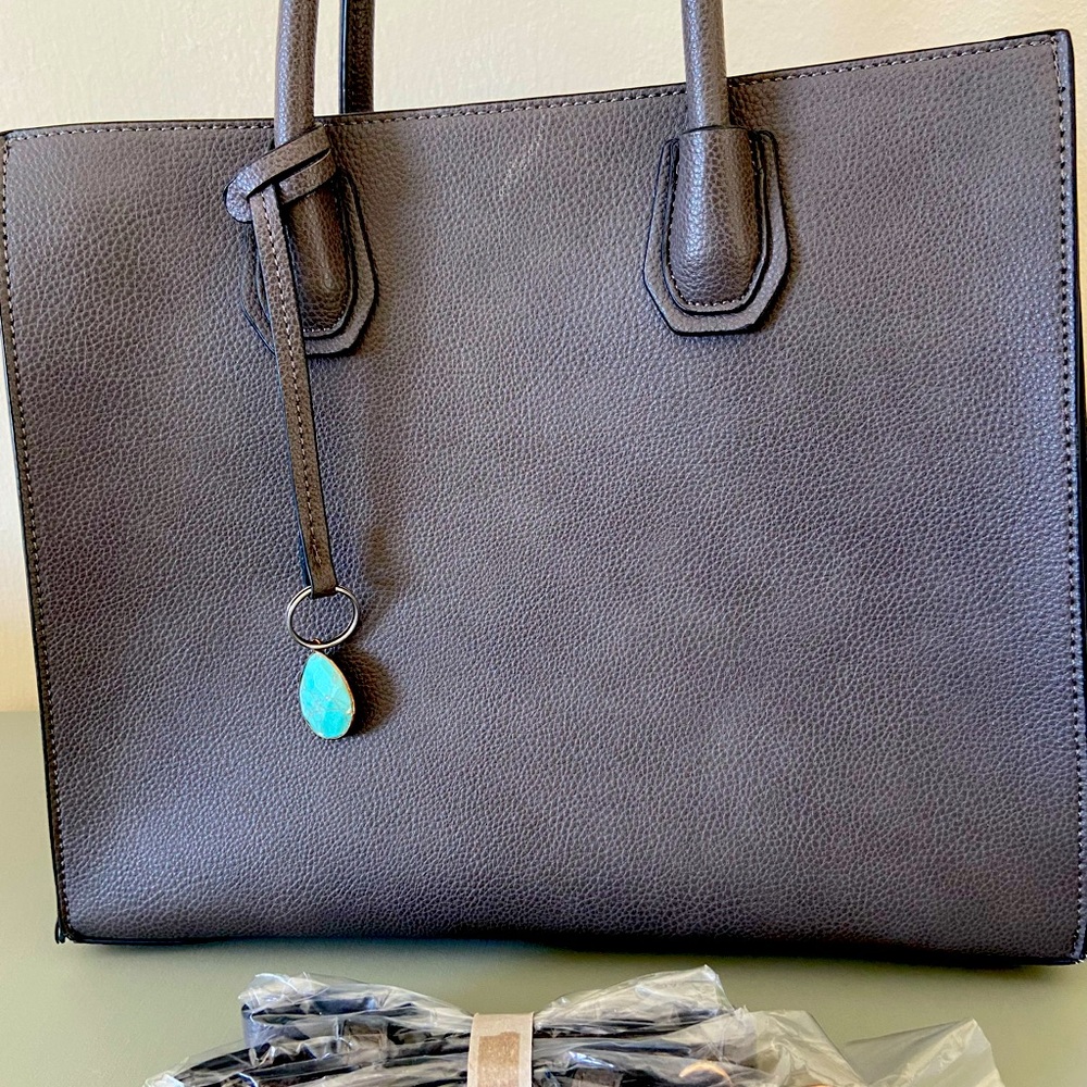 Final sale Dasein satchel with detachable shoulder strap. 13”L X 11.5”H X 5.5”W.